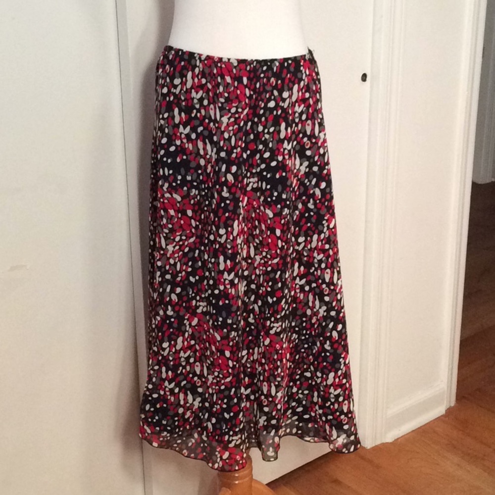Dressbarn floral skirt. New with tags!